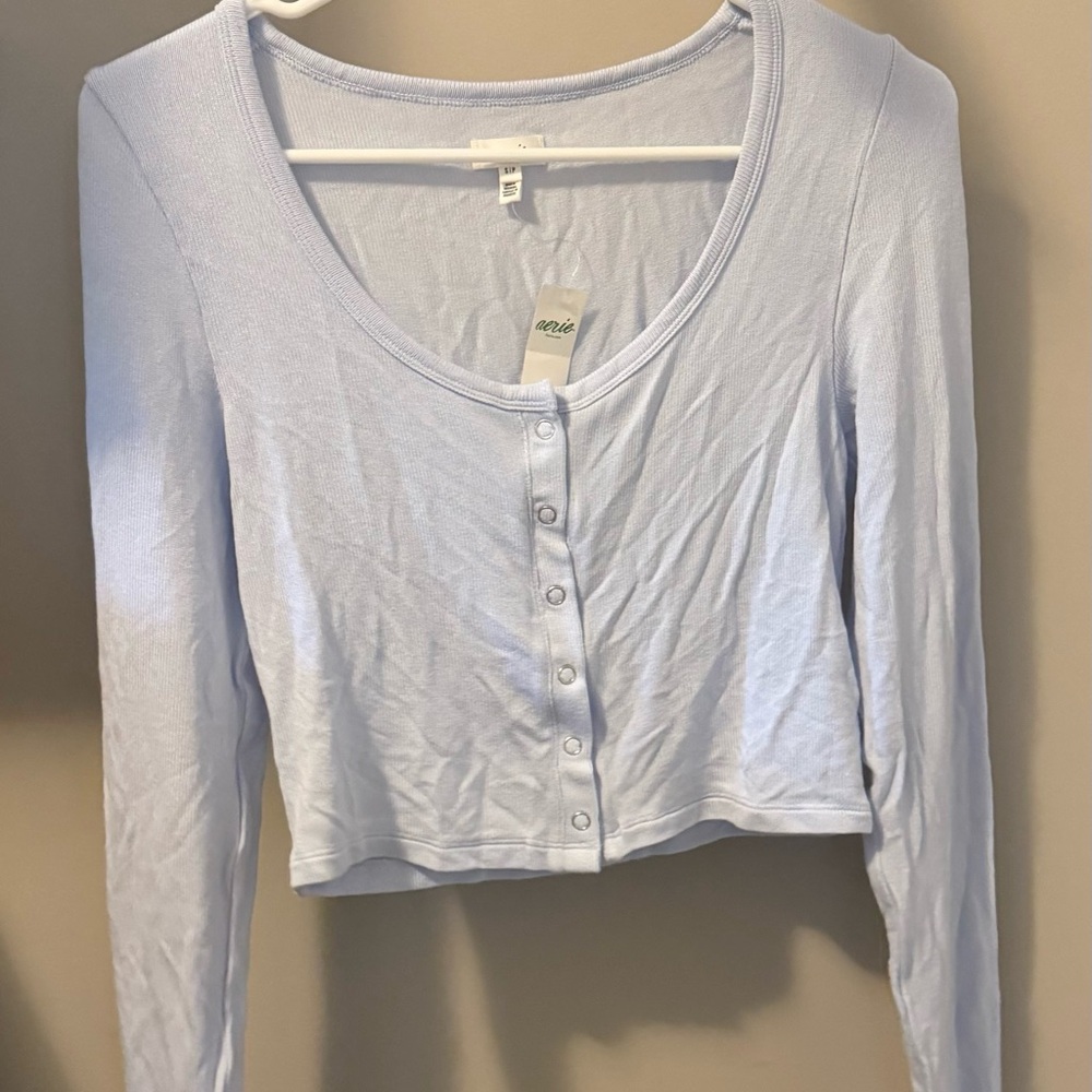 Aerie Blue 3/4 Sleeve Button Down Crop Top